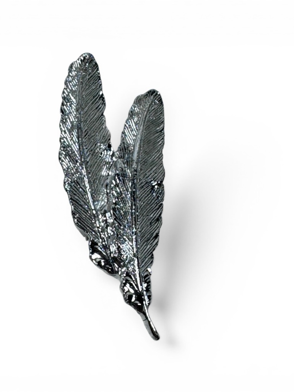 Gerry’s Costume Jewelry Silver Textured Twin Leaf Feather Pin Vintage Signed